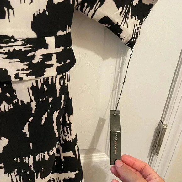 BCBG mini dress - Picture 6 of 7